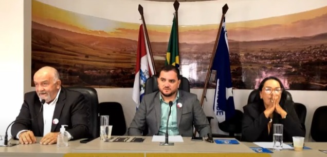 Câmara recebe proposta de Lei Orçamentária Anual de 2023