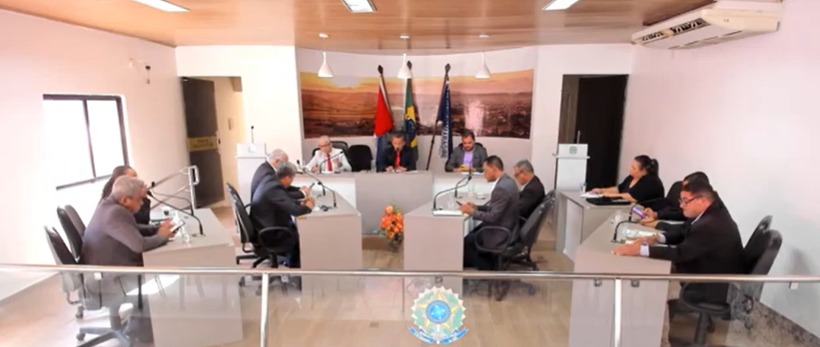 Sessão tem encaminhamentos de demandas para o Executivo