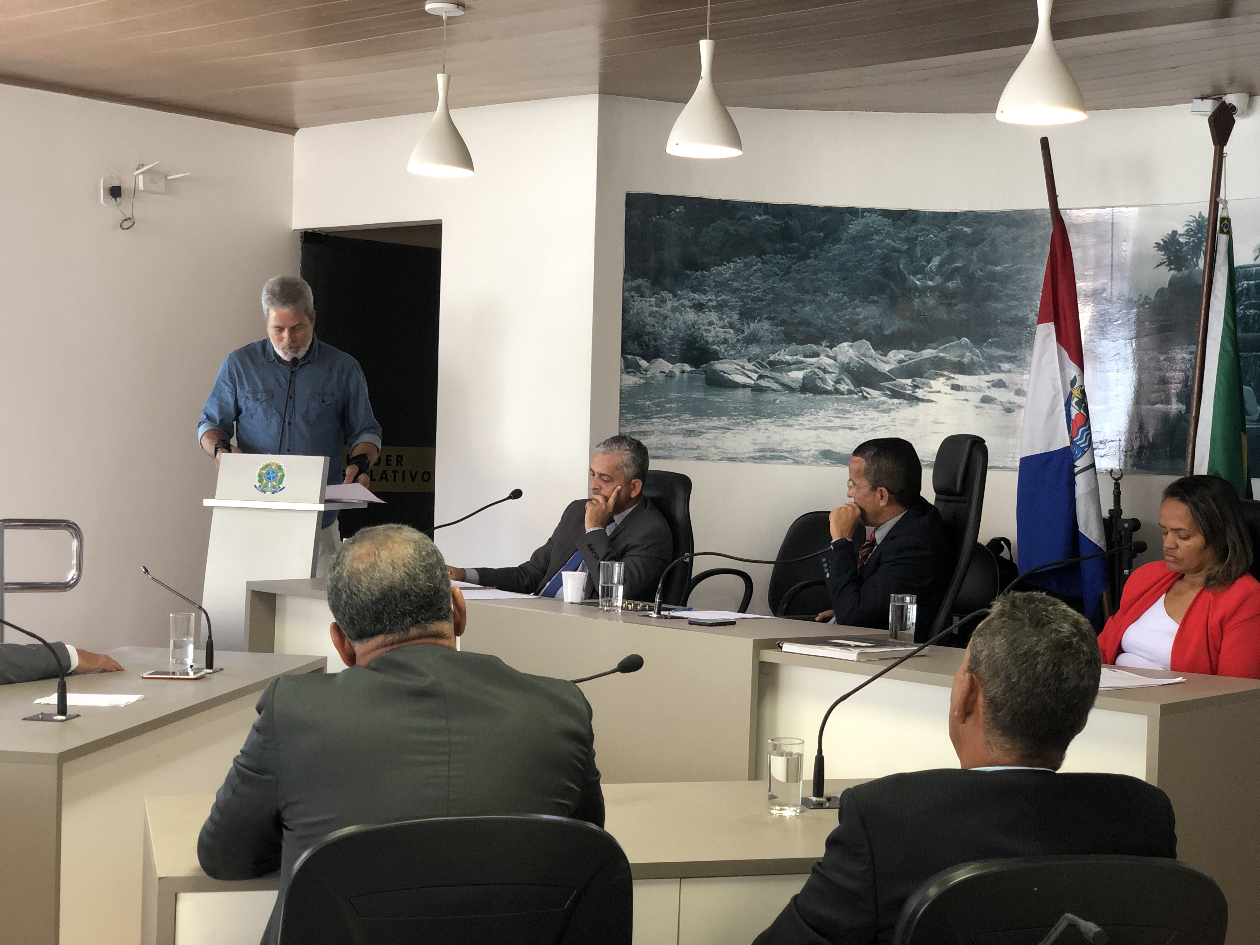 Vereadores questionam artigos da LOA e revisam itens como crédito suplementar