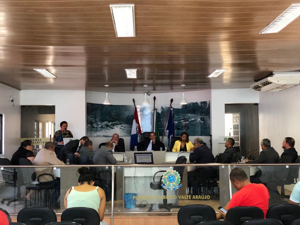 Vereadores aprovam PL da LOA após alterar valor de créditos suplementares