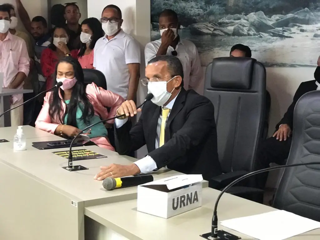 Antônio dos Santos é reeleito presidente da Câmara de Matriz de Camaragibe