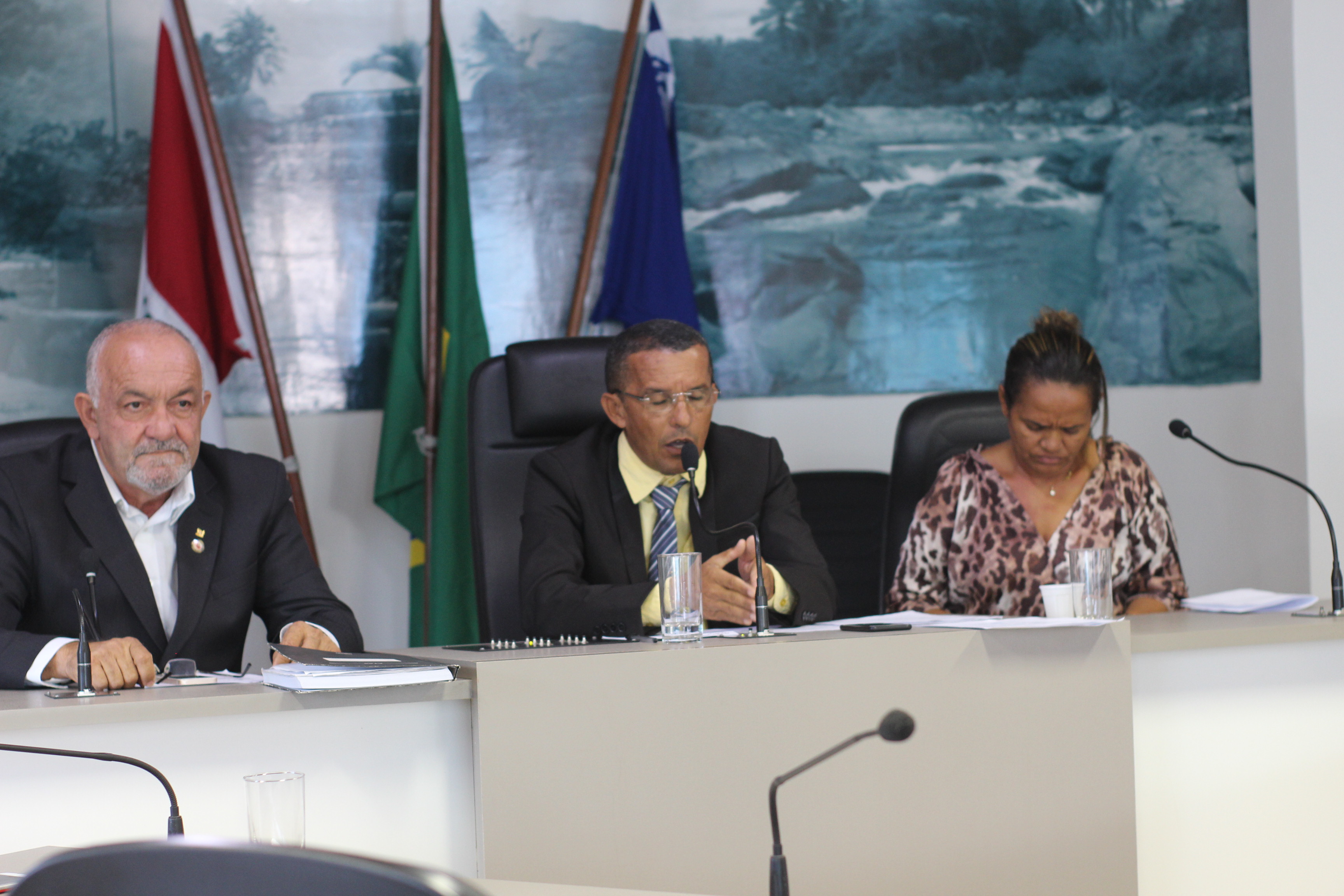 Vereadores aprovam requerimentos que cobram ações do Executivo de Matriz do Camaragibe